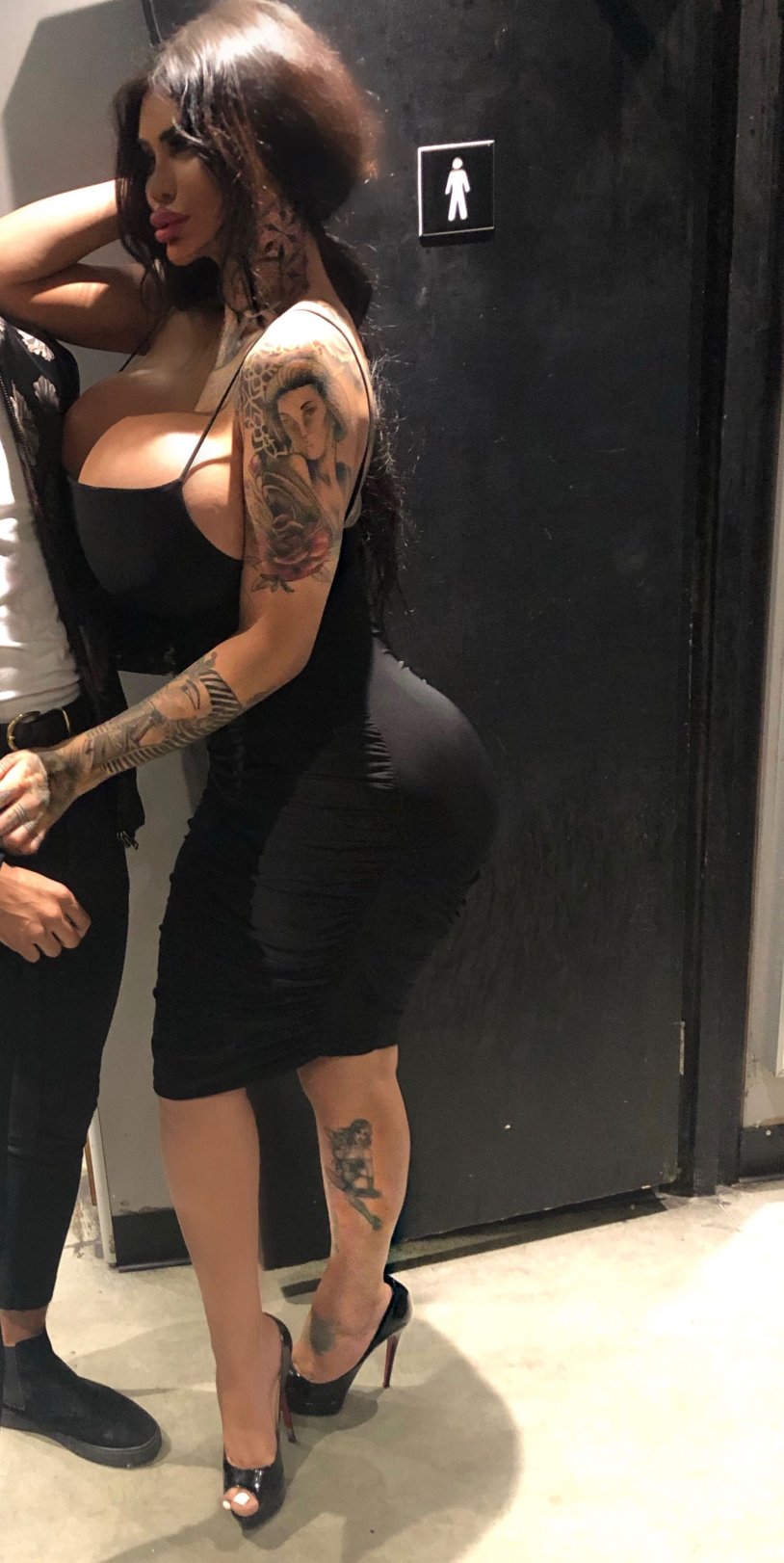 Nicky Valentina Rose Nude