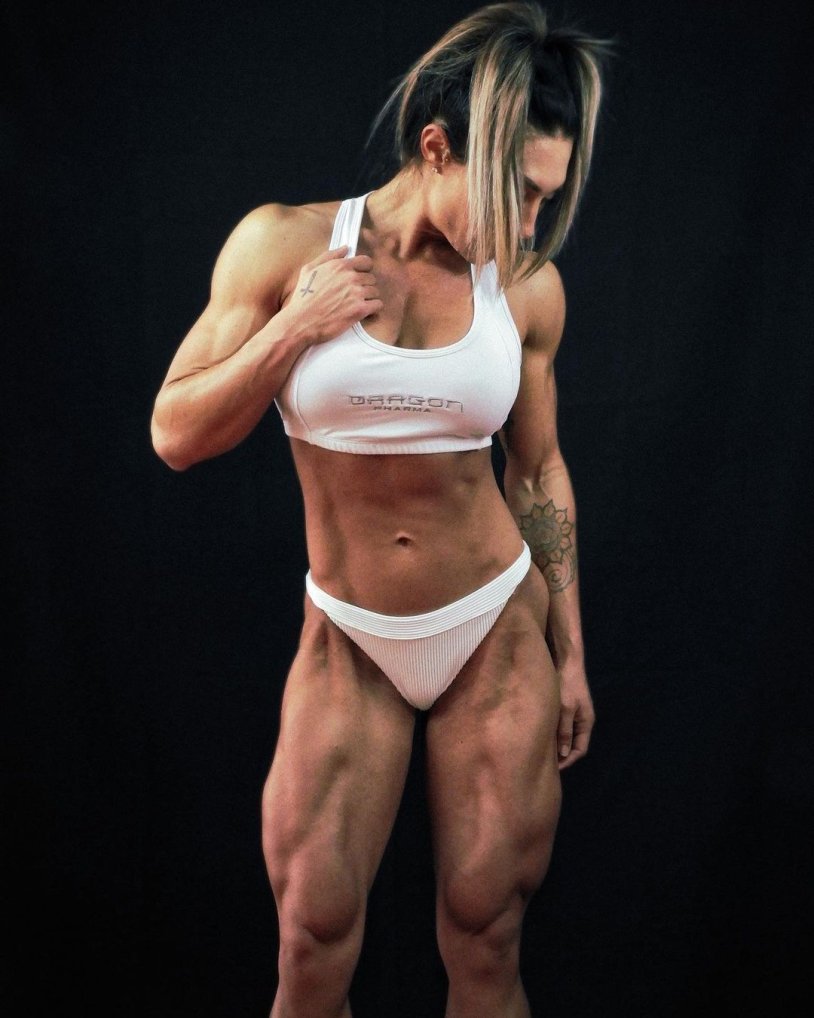 Renee Enos plum onlifanses