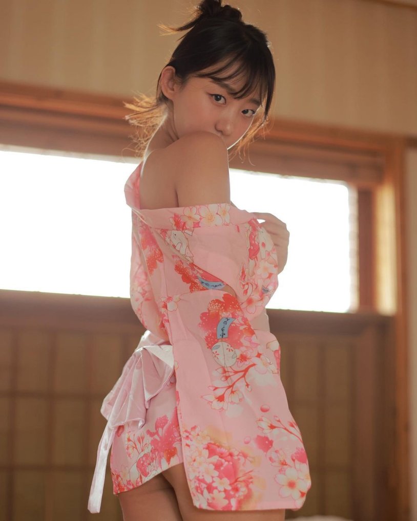 Beautiful Asian girl