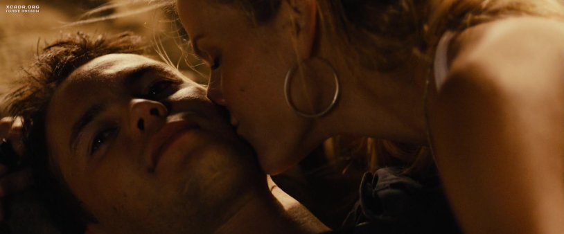 Paul Walker and Jessica Alba Kiss