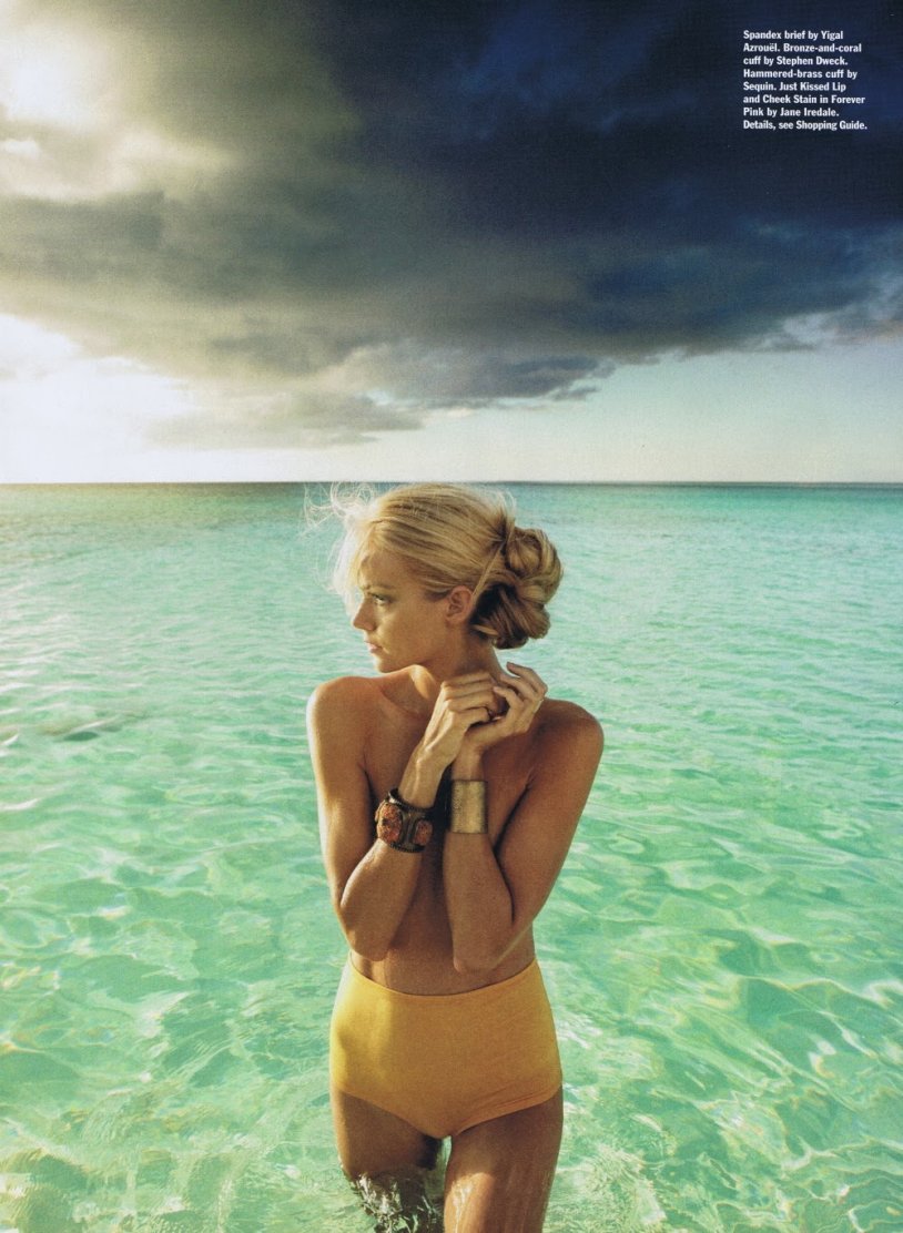 Samanta Karavella Hot