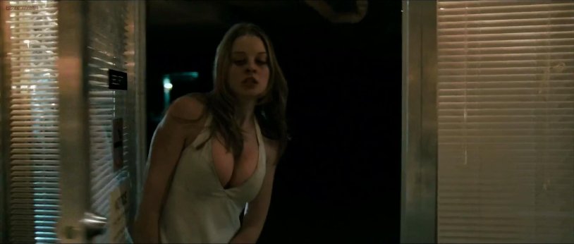 Sketch tattoo female body