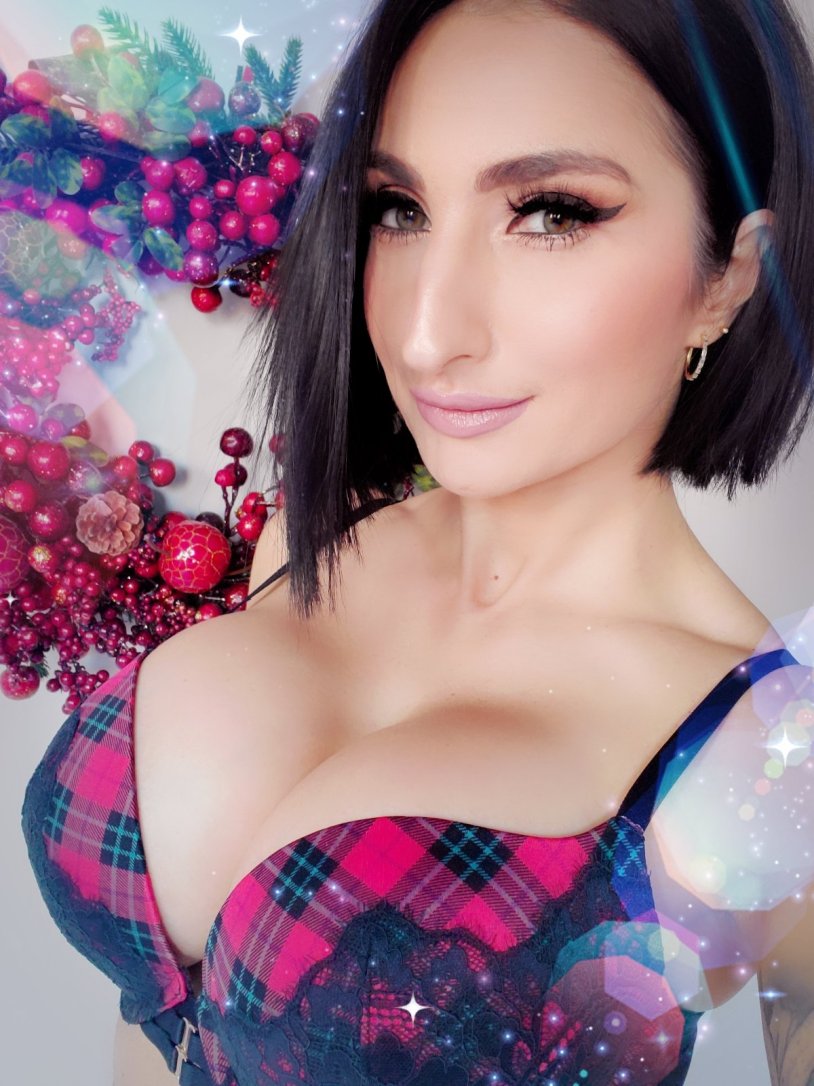 Cherry Devivre photo