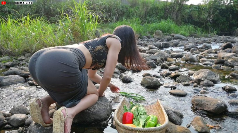 Emma Zingelshmuller Nude