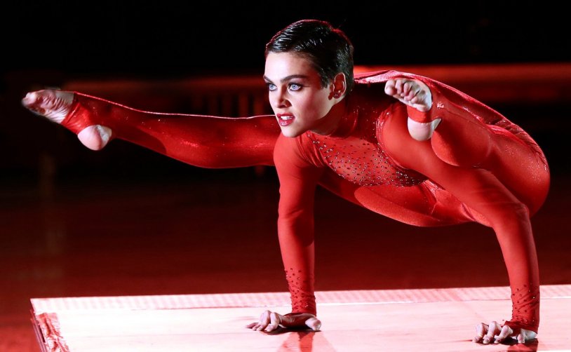 Erotic photo girl in prison