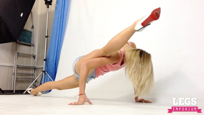 Julia Güntel in a swimsuit