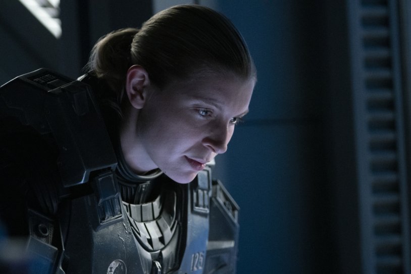 Kate Mara hot shooter