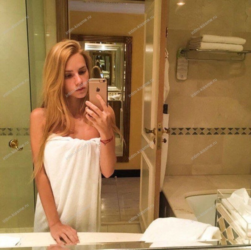 Alena Ushkova Youlangel