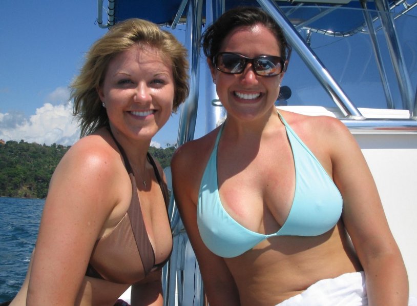 Adult woman in a neckline on vacation