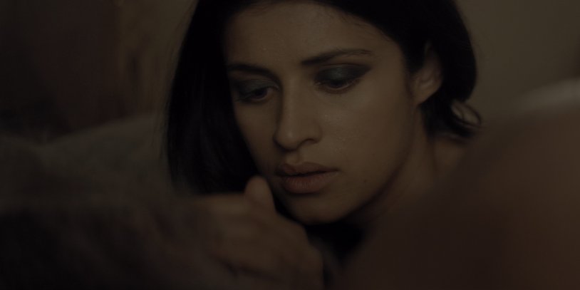 Naked Scarlett Johansson and Anne Hathaway