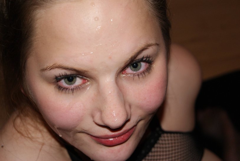 Busty German Annika Kamp Quintus