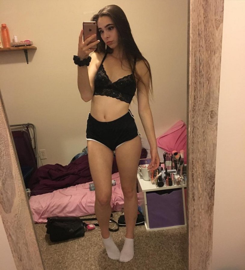 Julie Sadkitcat Breding Breast Naked