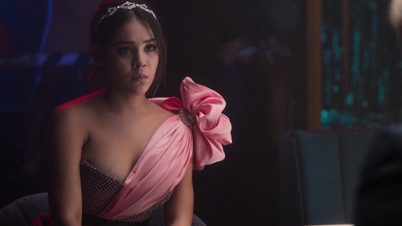 Viva Bianca Spartak in a mask