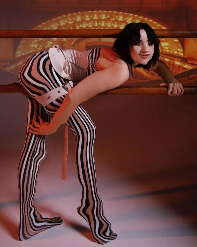 Karina Karrrambaby is covered with gold