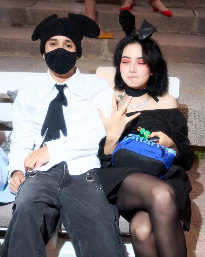 Girl of Glory Marlou Karina