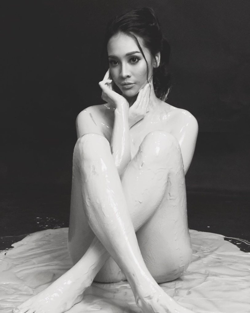 Blogger Karina Egamedieva