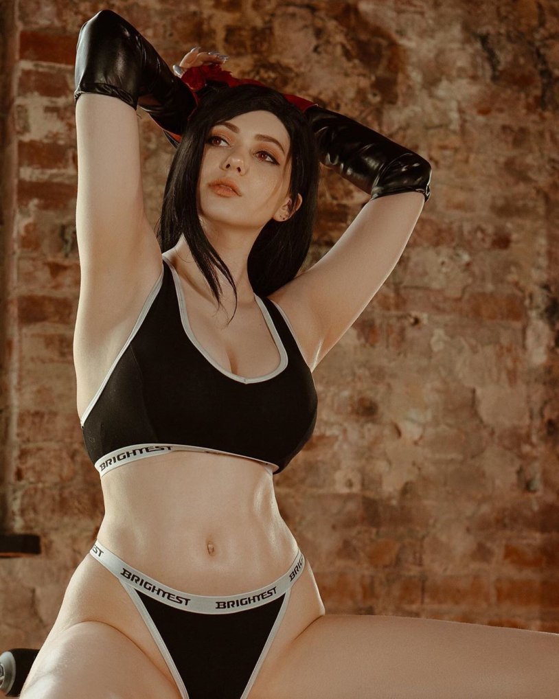 Alice Arefieva Cosplay