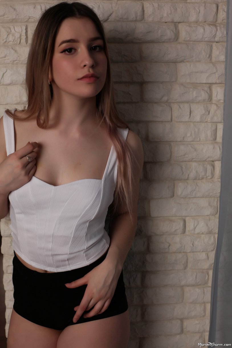 Anna vlasova model on the beach naked