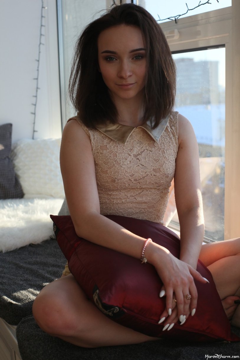 Model Marvelcharm Stasya