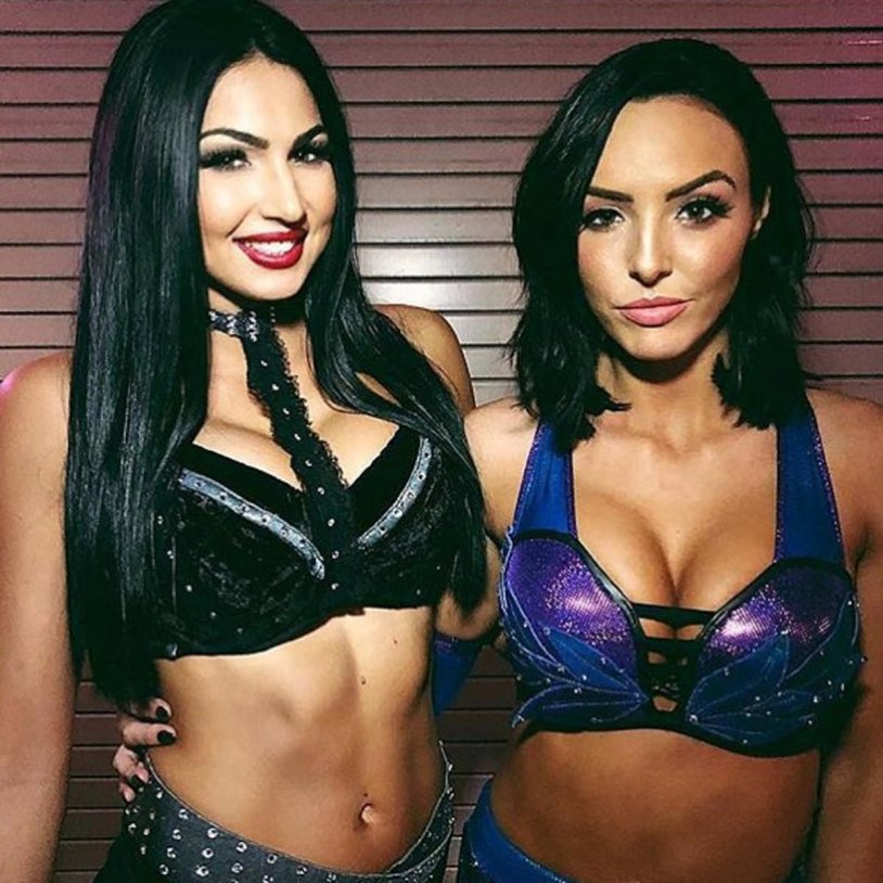 Billie kay and peyton royce