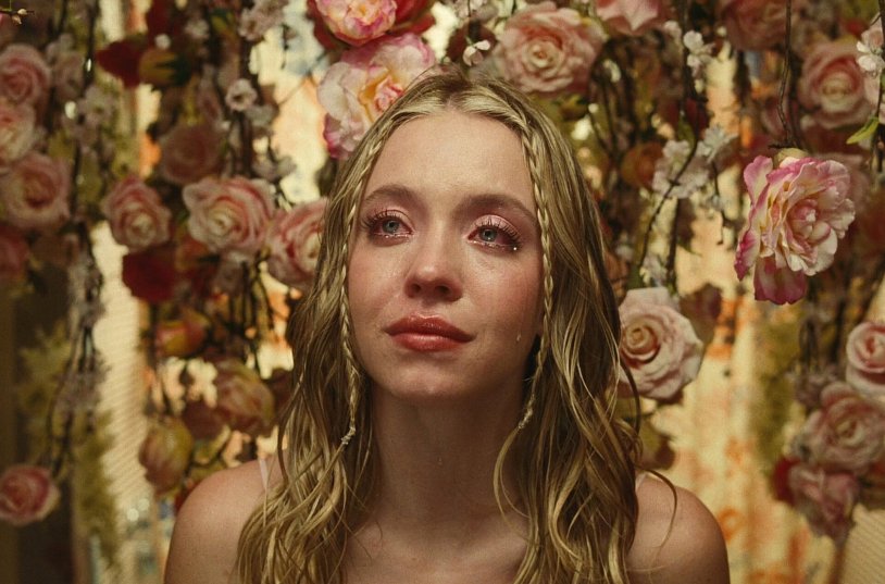 Euphoria Cassie bed scenes