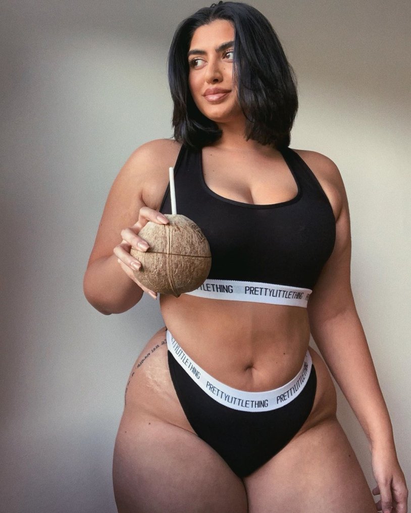 Irena Drezi in bikini