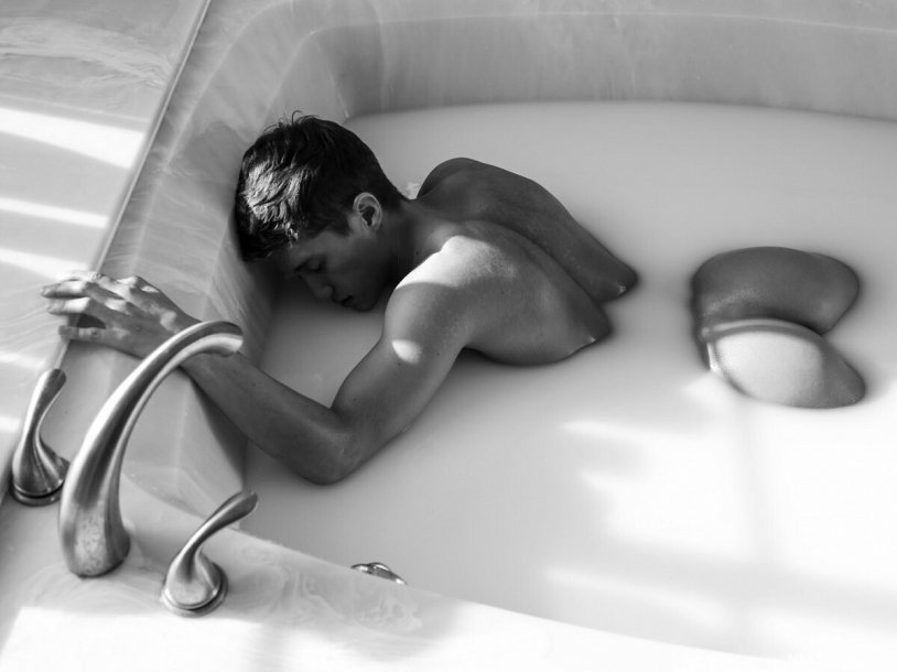 Beautiful naked guys Helix