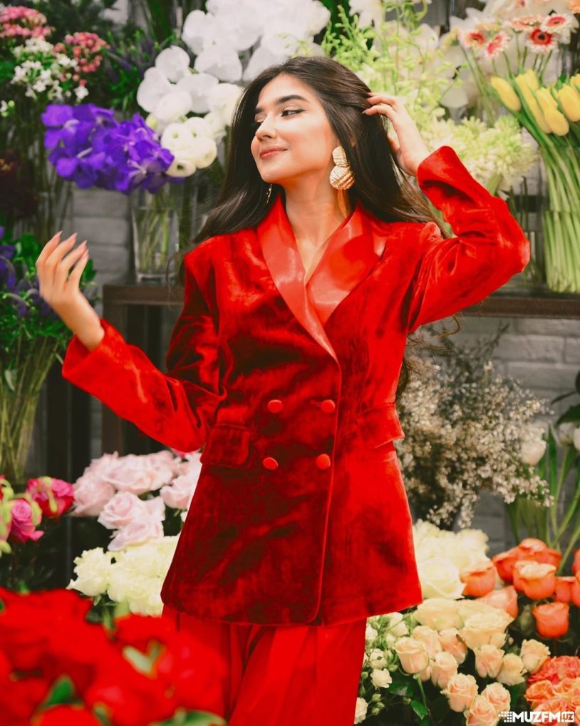 Actress of Derdon Kurbonova