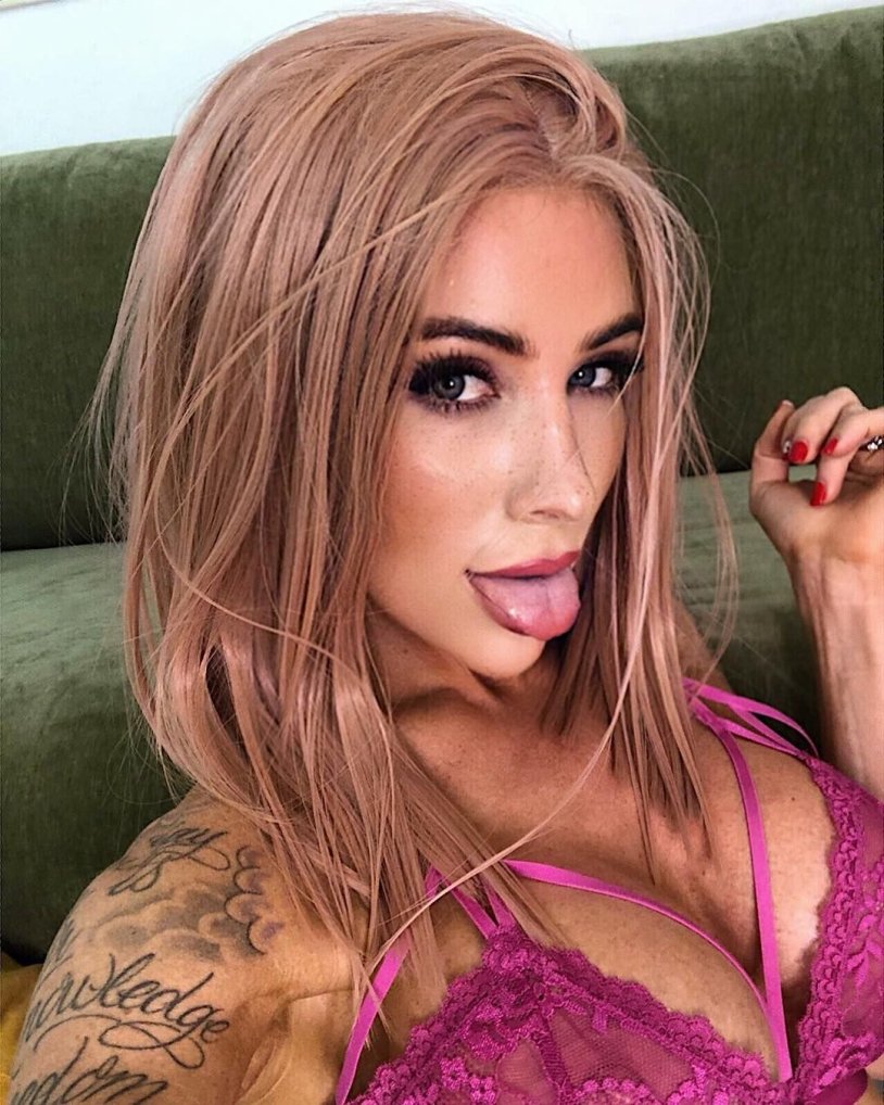 Diana Deets Illicit69