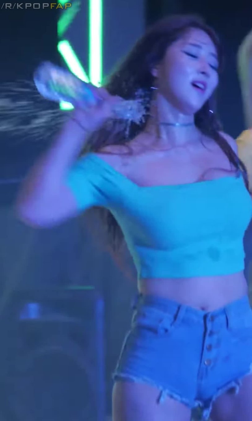 Korean dancer Laysha Instagram