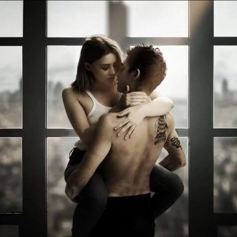 HIRO FEINS-TIFIN and Tessa