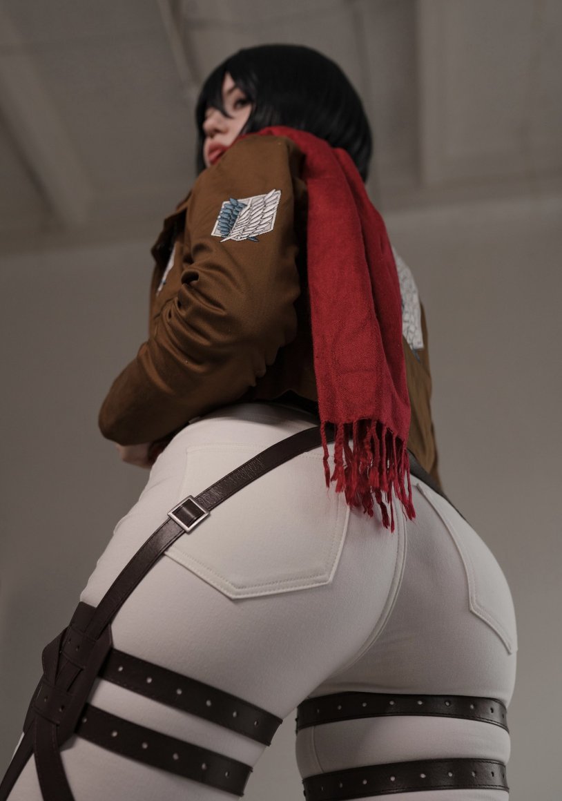Mikasa cosplay
