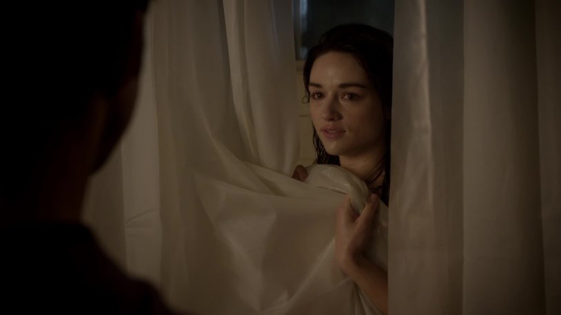 Wolf Crystal Reed xxx