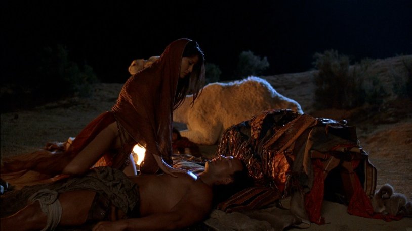 Actress Kelly Brook Naked