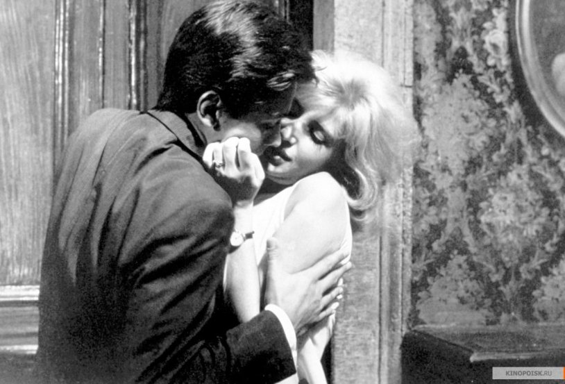 Claudia Cardinal 18 +