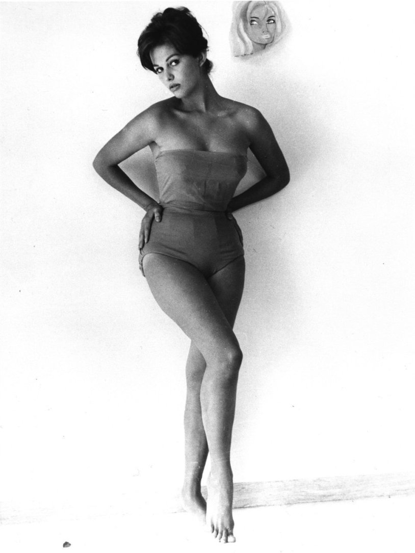 Eight and a half gif