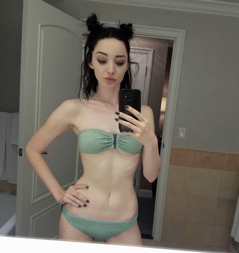 Emma dumont