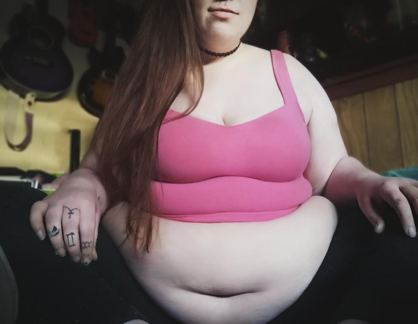 Amanda Fey Feedee weight 500 kg