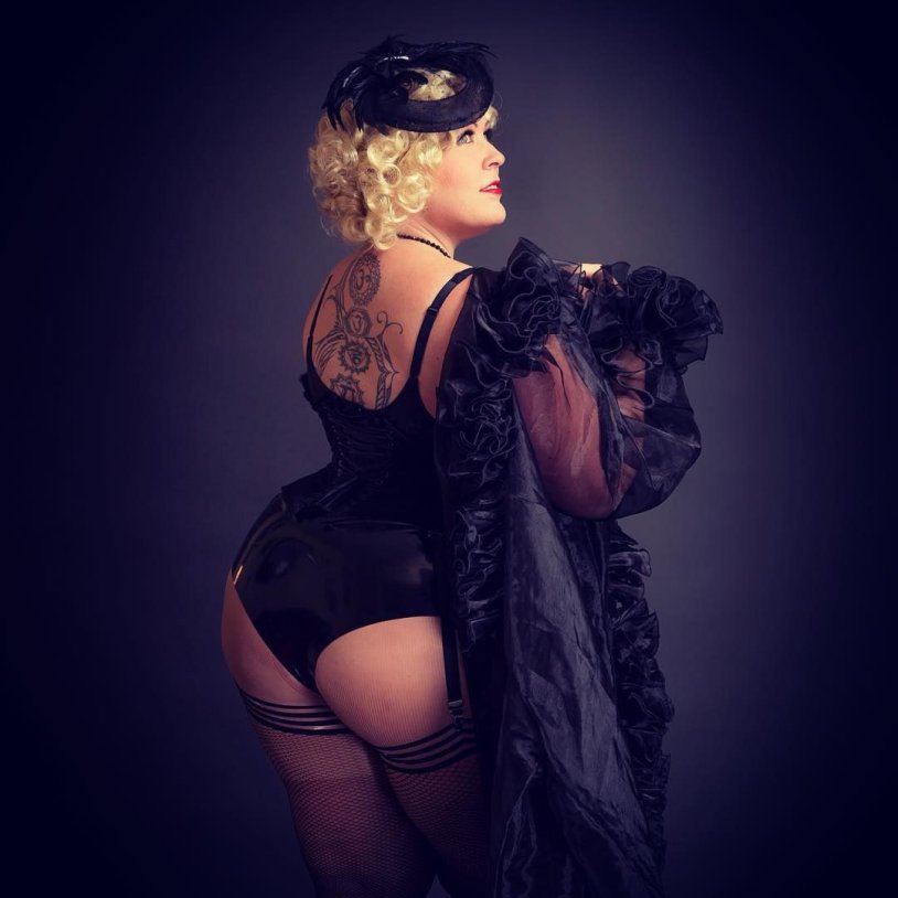 Samara Wyving in the Brack