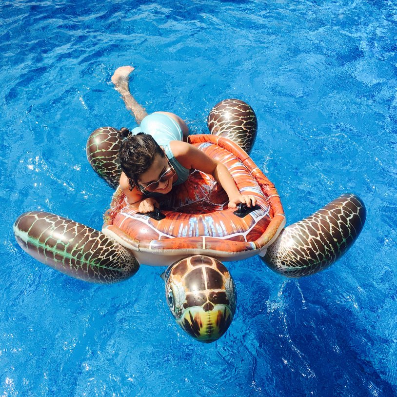 Infivable toy for swimming