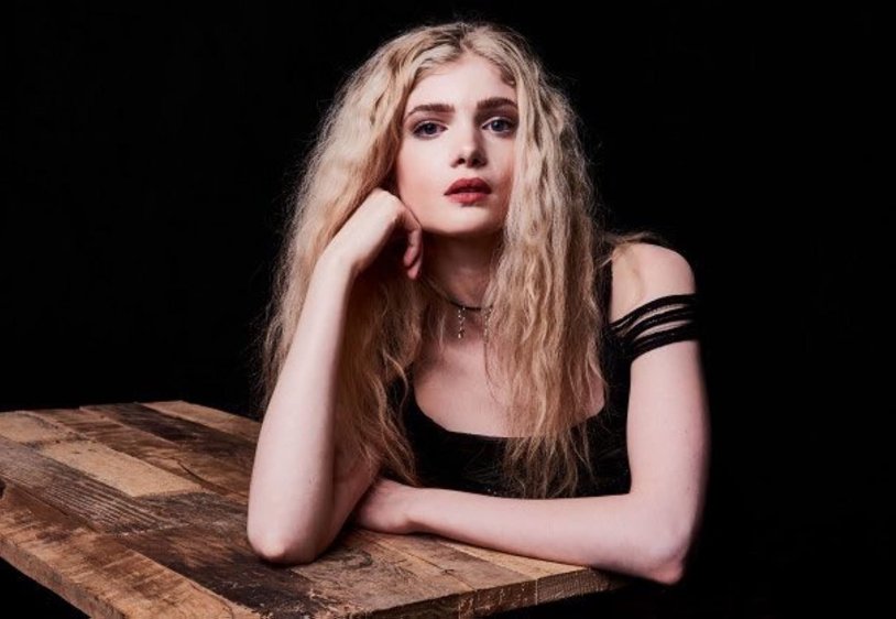 Elena Kampuris Maxim