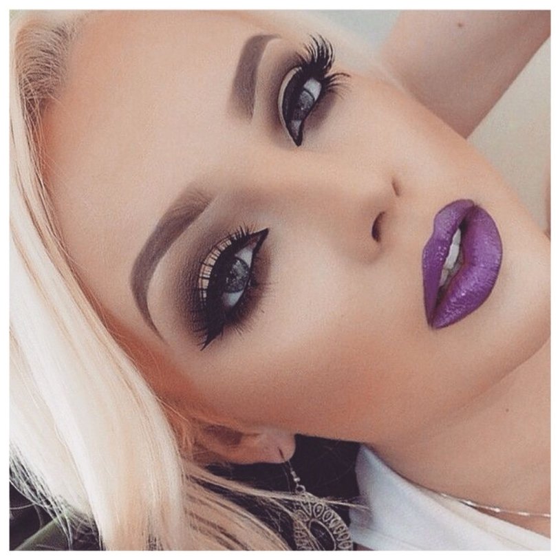 Passionate kisses gifs