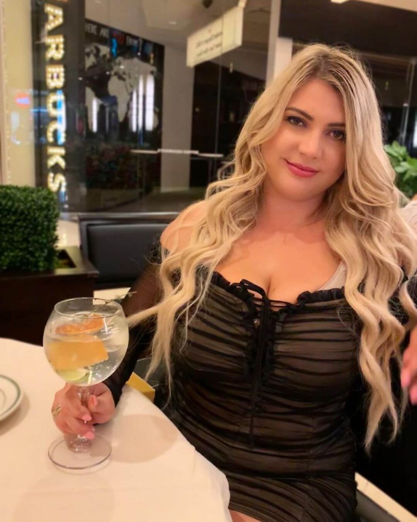 House on wheels for travel