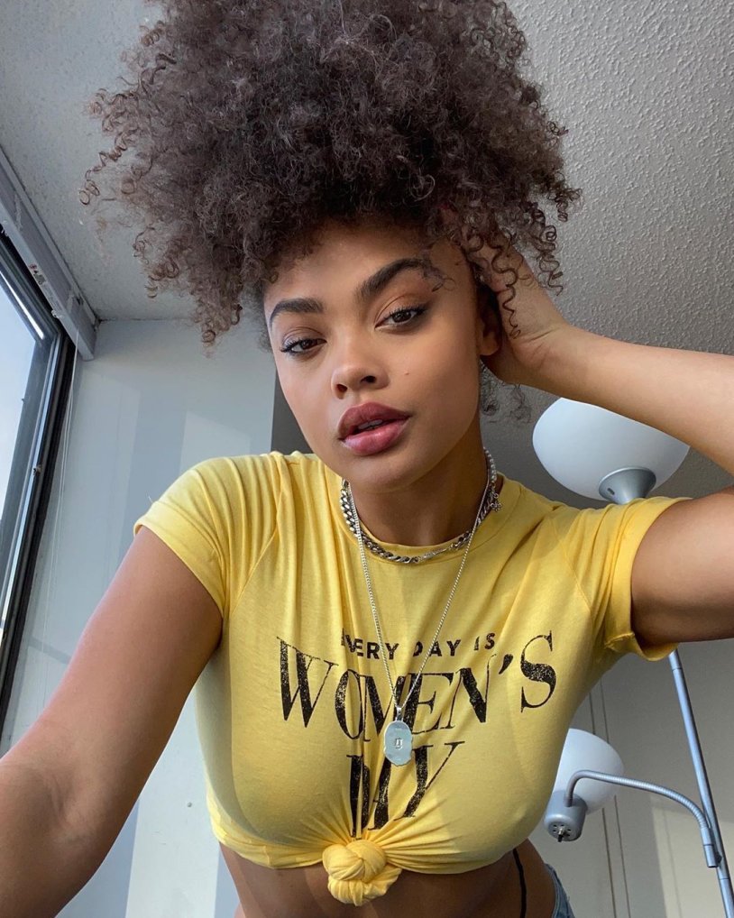 2Dopeboz Saturday Night Sexy Brenda Paulino