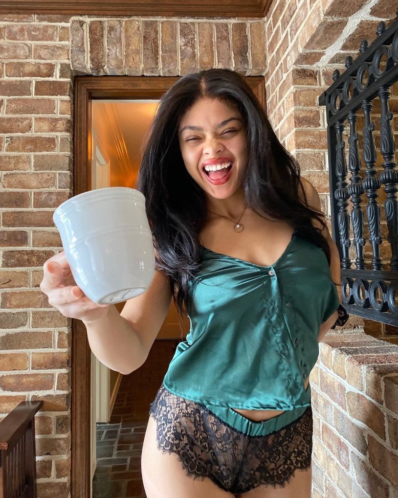 Caitlyn Anganile Mwenifumbo