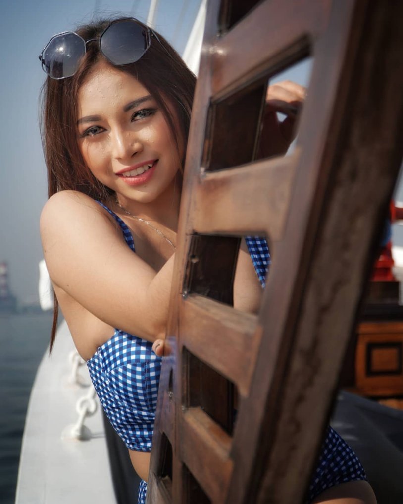 Jacqueline Carwallo is hot