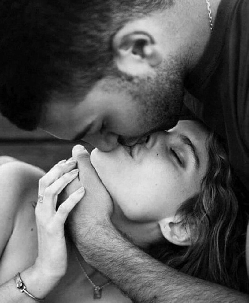 HCMASIC KISSOM WITH THE Language