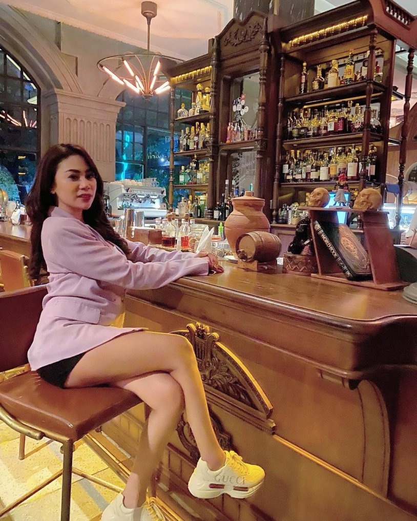 Pelakon Chacha Maembong Seksi