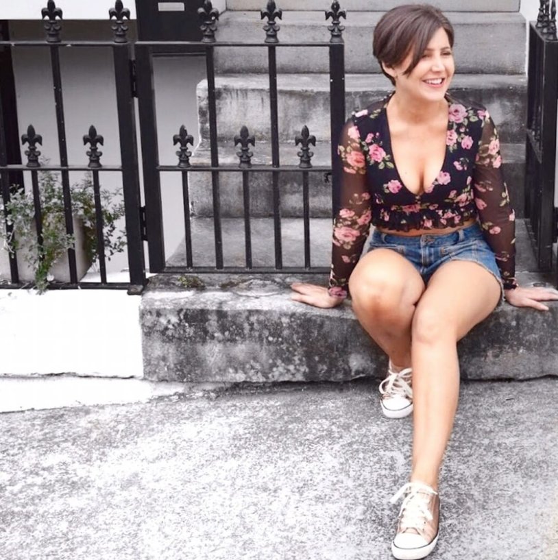 Brazzers TV channel Logo