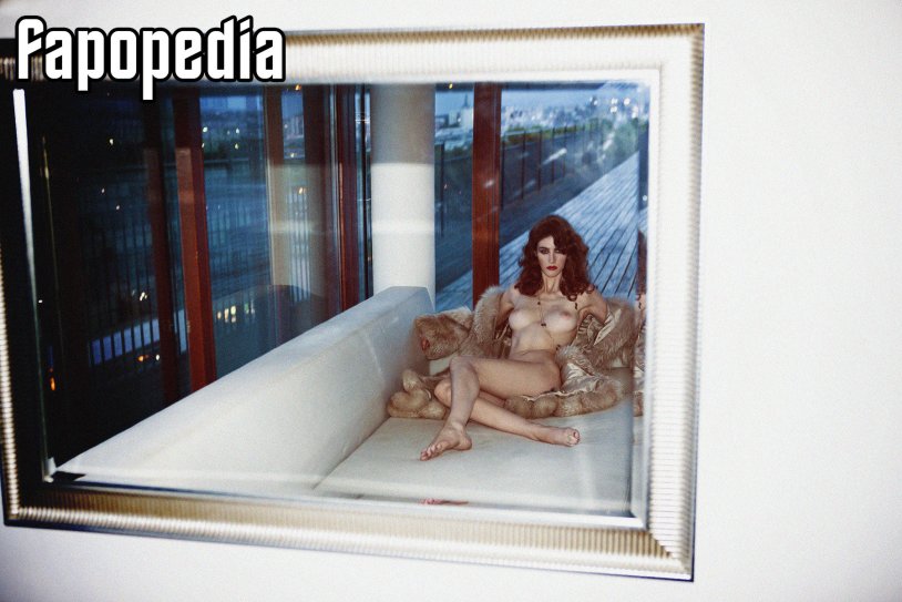 Maud Naked Suiside Gerles